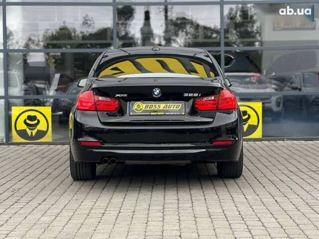 БМВ 3 Серія, об'ємом двигуна 2 л та пробігом 146 тис. км за 15000 $, фото 4 на Automoto.ua