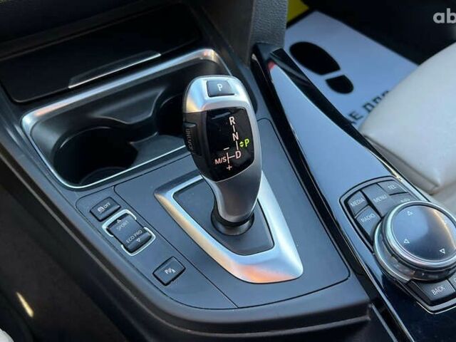 БМВ 3 Серия, объемом двигателя 2 л и пробегом 110 тыс. км за 13600 $, фото 16 на Automoto.ua