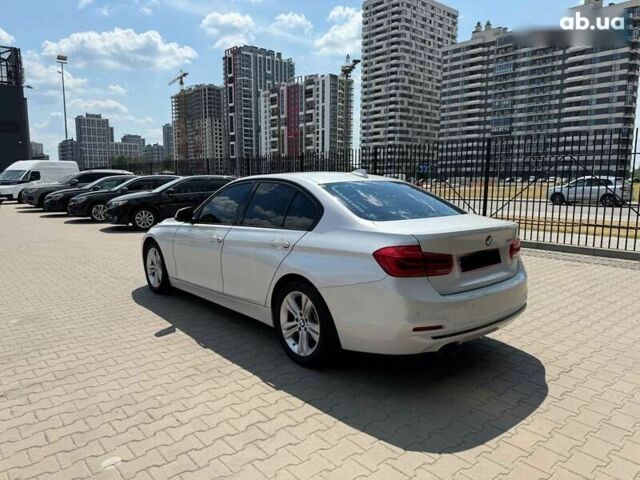 БМВ 3 Серия, объемом двигателя 2 л и пробегом 265 тыс. км за 10999 $, фото 4 на Automoto.ua