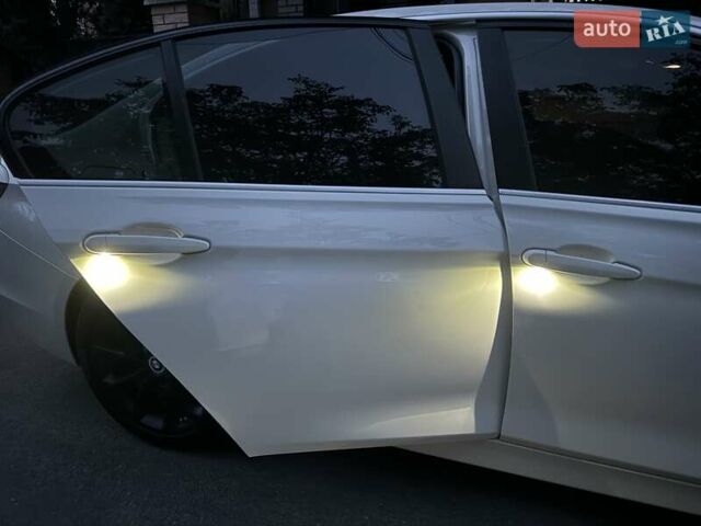 БМВ 3 Серия, объемом двигателя 2 л и пробегом 77 тыс. км за 13999 $, фото 18 на Automoto.ua