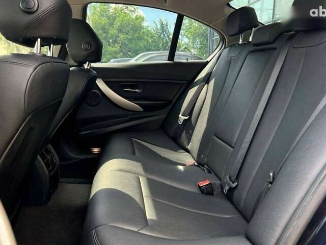 БМВ 3 Серия, объемом двигателя 2 л и пробегом 88 тыс. км за 15100 $, фото 19 на Automoto.ua