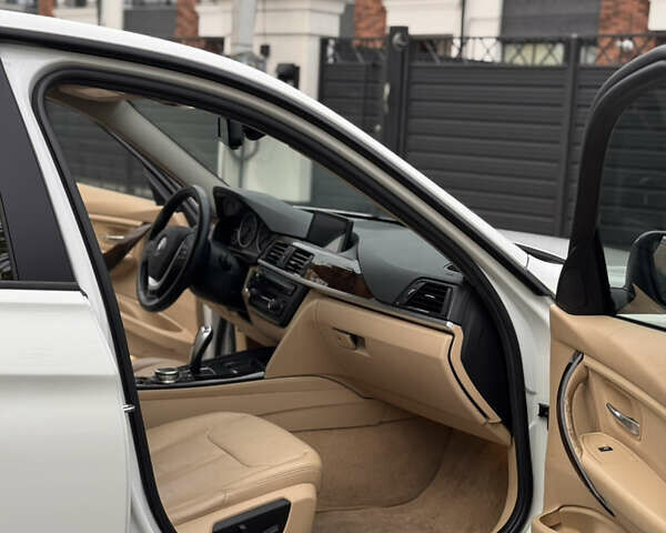 БМВ 3 Серія, об'ємом двигуна 0 л та пробігом 193 тис. км за 10999 $, фото 9 на Automoto.ua