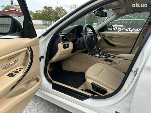 БМВ 3 Серия, объемом двигателя 2 л и пробегом 128 тыс. км за 12500 $, фото 4 на Automoto.ua