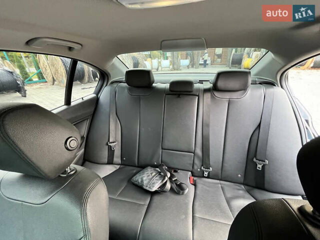 БМВ 3 Серия, объемом двигателя 2 л и пробегом 200 тыс. км за 13900 $, фото 10 на Automoto.ua