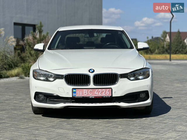 БМВ 3 Серія, об'ємом двигуна 2 л та пробігом 181 тис. км за 12990 $, фото 1 на Automoto.ua