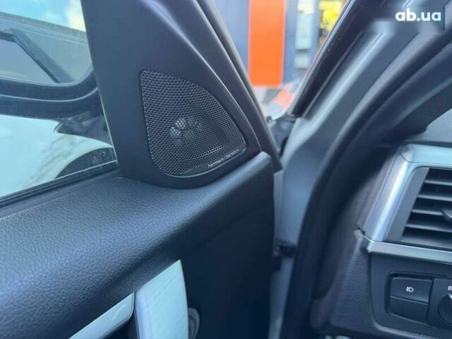 БМВ 3 Серия, объемом двигателя 2 л и пробегом 174 тыс. км за 10900 $, фото 6 на Automoto.ua