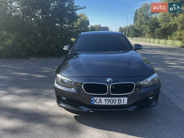 БМВ 3 Серия, объемом двигателя 2 л и пробегом 220 тыс. км за 11900 $, фото 4 на Automoto.ua