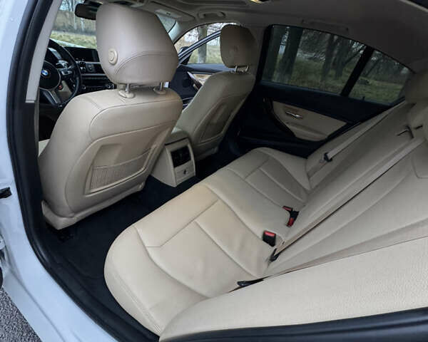 БМВ 3 Серия, объемом двигателя 2 л и пробегом 199 тыс. км за 15900 $, фото 8 на Automoto.ua