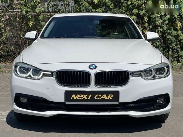 БМВ 3 Серия, объемом двигателя 2 л и пробегом 123 тыс. км за 17900 $, фото 14 на Automoto.ua