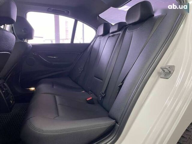 БМВ 3 Серия, объемом двигателя 2 л и пробегом 135 тыс. км за 14990 $, фото 27 на Automoto.ua