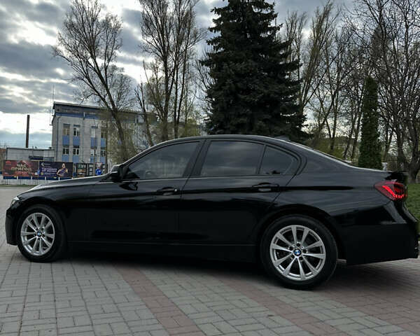 БМВ 3 Серия, объемом двигателя 2 л и пробегом 121 тыс. км за 17300 $, фото 13 на Automoto.ua