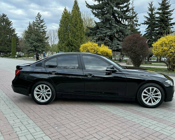 БМВ 3 Серия, объемом двигателя 2 л и пробегом 121 тыс. км за 17300 $, фото 6 на Automoto.ua