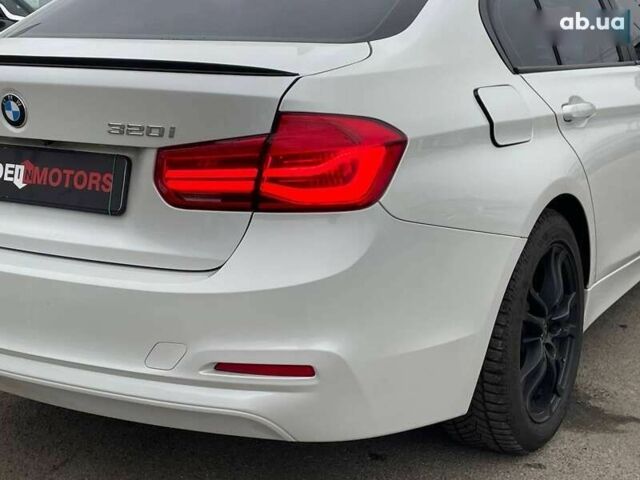 БМВ 3 Серия, объемом двигателя 2 л и пробегом 136 тыс. км за 14490 $, фото 9 на Automoto.ua