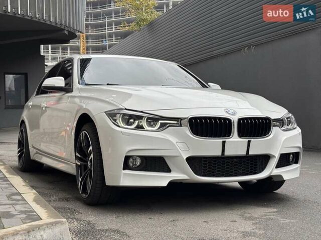 БМВ 3 Серия, объемом двигателя 2 л и пробегом 97 тыс. км за 17999 $, фото 4 на Automoto.ua