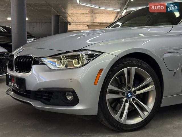 БМВ 3 Серія, об'ємом двигуна 2 л та пробігом 88 тис. км за 18000 $, фото 3 на Automoto.ua