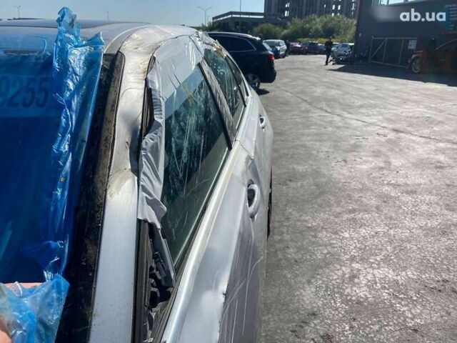 БМВ 3 Серия, объемом двигателя 2 л и пробегом 108 тыс. км за 18500 $, фото 4 на Automoto.ua
