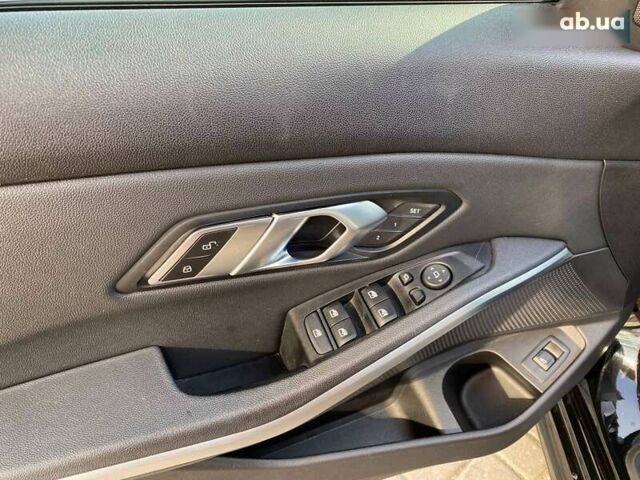 БМВ 3 Серия, объемом двигателя 2 л и пробегом 156 тыс. км за 27900 $, фото 11 на Automoto.ua