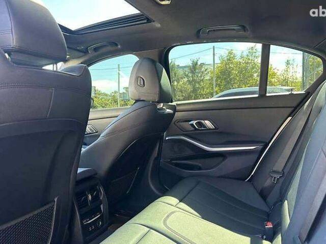 БМВ 3 Серия, объемом двигателя 2 л и пробегом 98 тыс. км за 31200 $, фото 19 на Automoto.ua