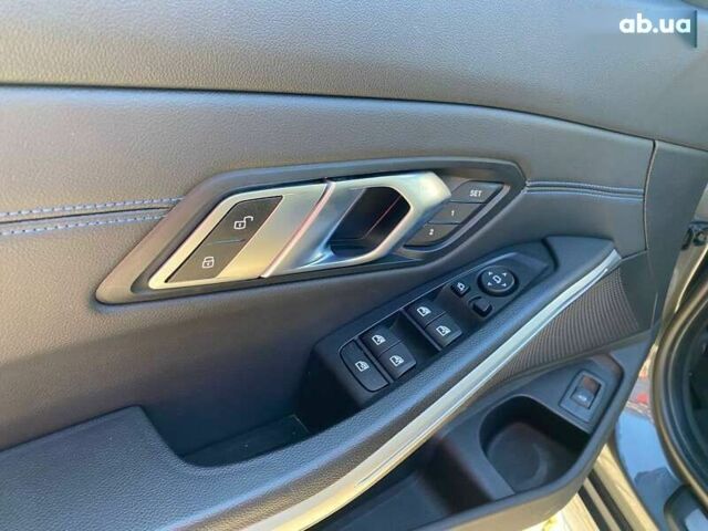 БМВ 3 Серия, объемом двигателя 2 л и пробегом 102 тыс. км за 29600 $, фото 12 на Automoto.ua