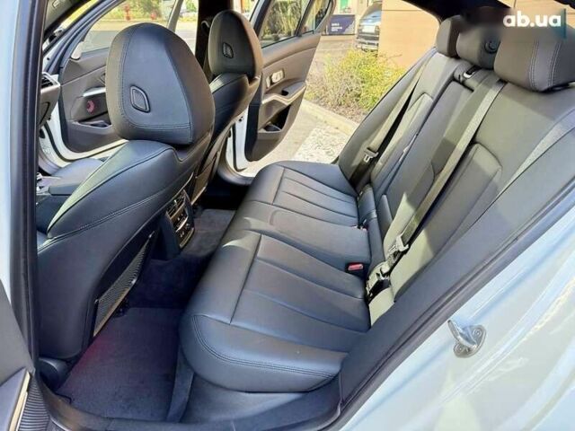 БМВ 3 Серия, объемом двигателя 2 л и пробегом 120 тыс. км за 27500 $, фото 28 на Automoto.ua