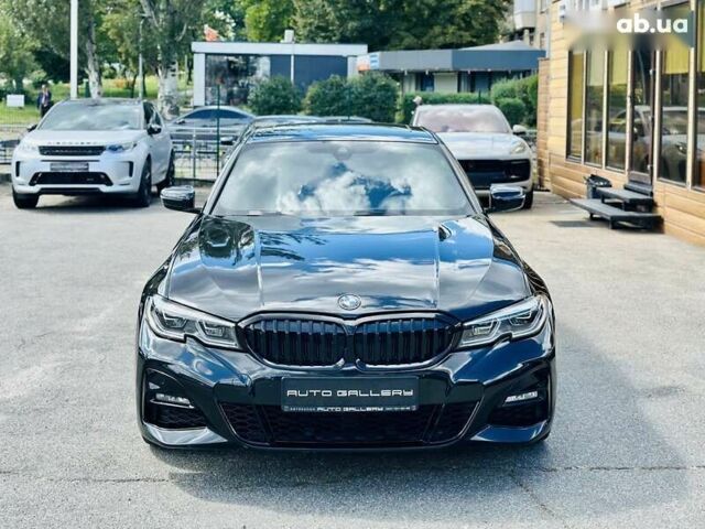 БМВ 3 Серия, объемом двигателя 2 л и пробегом 67 тыс. км за 31999 $, фото 3 на Automoto.ua