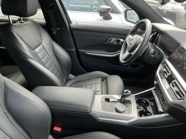 БМВ 3 Серія, об'ємом двигуна 2 л та пробігом 50 тис. км за 40103 $, фото 17 на Automoto.ua