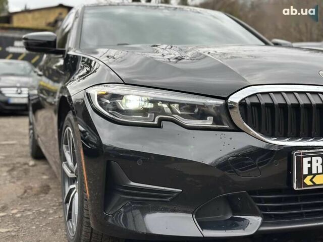 БМВ 3 Серия, объемом двигателя 2 л и пробегом 53 тыс. км за 26900 $, фото 10 на Automoto.ua