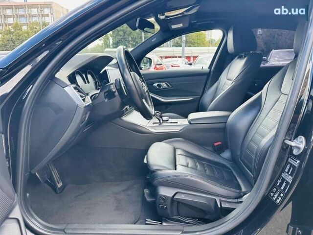 БМВ 3 Серия, объемом двигателя 2 л и пробегом 67 тыс. км за 31999 $, фото 16 на Automoto.ua