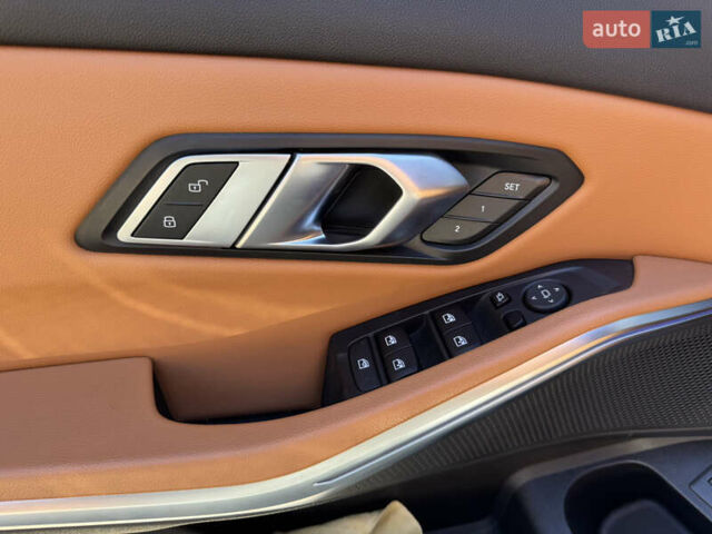 БМВ 3 Серия, объемом двигателя 2 л и пробегом 69 тыс. км за 29700 $, фото 23 на Automoto.ua