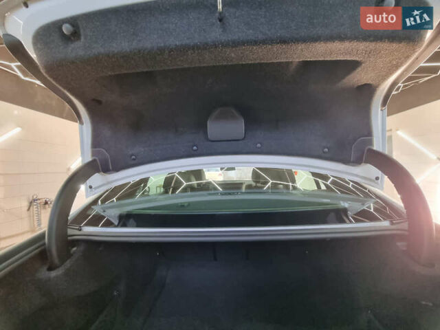 БМВ 3 Серия, объемом двигателя 2 л и пробегом 20 тыс. км за 25500 $, фото 3 на Automoto.ua