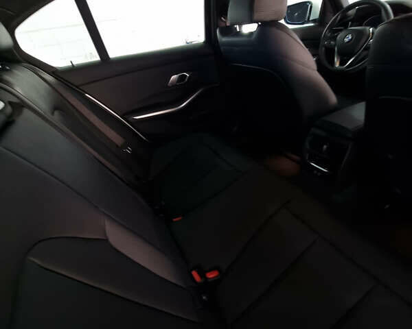 БМВ 3 Серия, объемом двигателя 2 л и пробегом 20 тыс. км за 25500 $, фото 15 на Automoto.ua