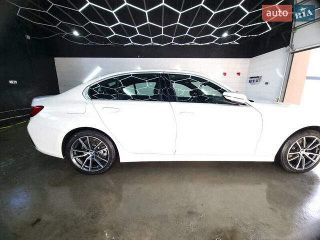 БМВ 3 Серия, объемом двигателя 2 л и пробегом 20 тыс. км за 25500 $, фото 22 на Automoto.ua