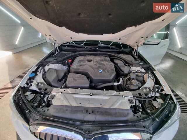 БМВ 3 Серия, объемом двигателя 2 л и пробегом 20 тыс. км за 25500 $, фото 1 на Automoto.ua