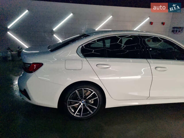 БМВ 3 Серия, объемом двигателя 2 л и пробегом 20 тыс. км за 25500 $, фото 31 на Automoto.ua