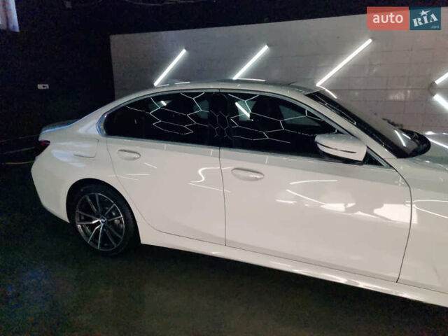 БМВ 3 Серия, объемом двигателя 2 л и пробегом 20 тыс. км за 25500 $, фото 26 на Automoto.ua