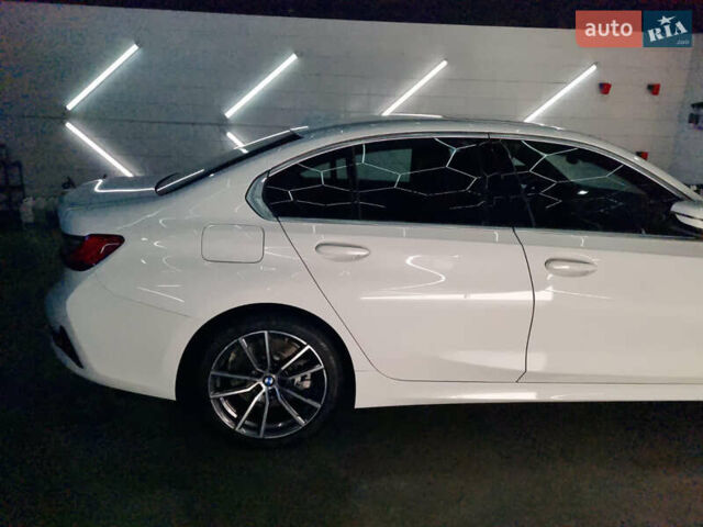 БМВ 3 Серия, объемом двигателя 2 л и пробегом 20 тыс. км за 25500 $, фото 30 на Automoto.ua