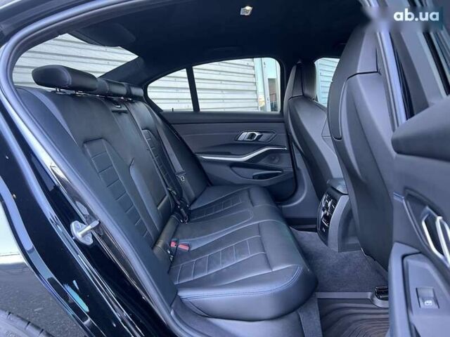БМВ 3 Серия, объемом двигателя 3 л и пробегом 23 тыс. км за 57500 $, фото 28 на Automoto.ua