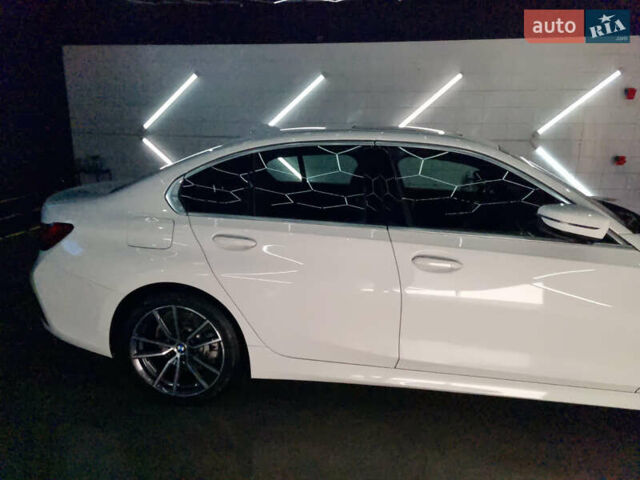 БМВ 3 Серия, объемом двигателя 2 л и пробегом 20 тыс. км за 25500 $, фото 27 на Automoto.ua