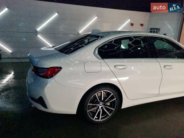 БМВ 3 Серия, объемом двигателя 2 л и пробегом 20 тыс. км за 25500 $, фото 32 на Automoto.ua