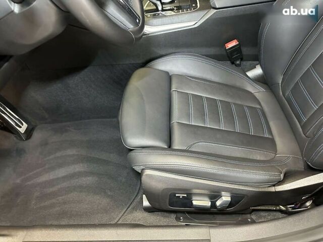 БМВ 3 Серія, об'ємом двигуна 2 л та пробігом 11 тис. км за 44900 $, фото 23 на Automoto.ua