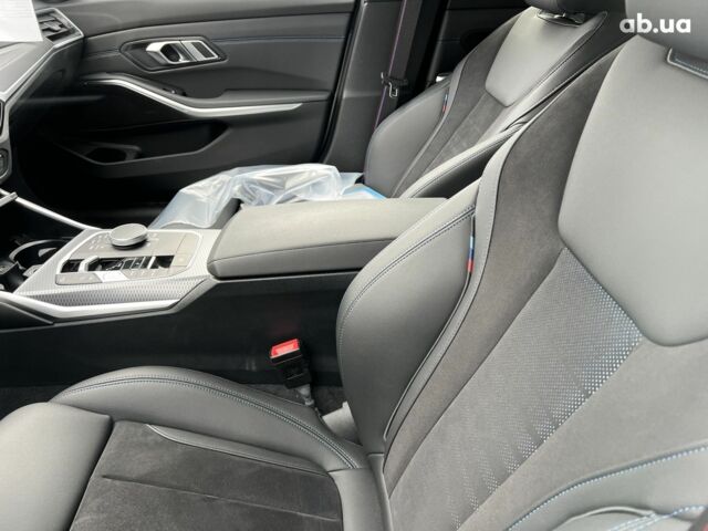 БМВ 3 Серия, объемом двигателя 2 л и пробегом 27 тыс. км за 58361 $, фото 14 на Automoto.ua
