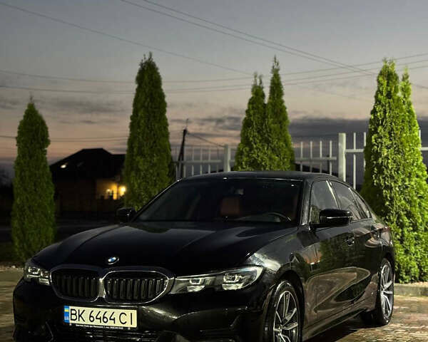 БМВ 3 Серия, объемом двигателя 2 л и пробегом 27 тыс. км за 38500 $, фото 1 на Automoto.ua