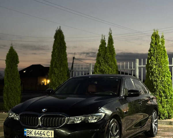 БМВ 3 Серия, объемом двигателя 2 л и пробегом 27 тыс. км за 38500 $, фото 2 на Automoto.ua