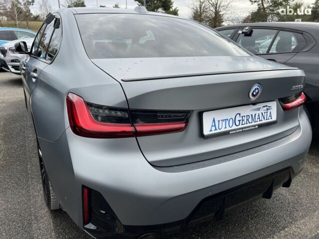 БМВ 3 Серия, объемом двигателя 2 л и пробегом 27 тыс. км за 58361 $, фото 11 на Automoto.ua