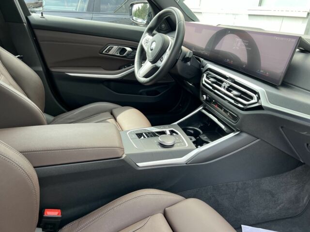 БМВ 3 Серия, объемом двигателя 3 л и пробегом 10 тыс. км за 74120 $, фото 24 на Automoto.ua