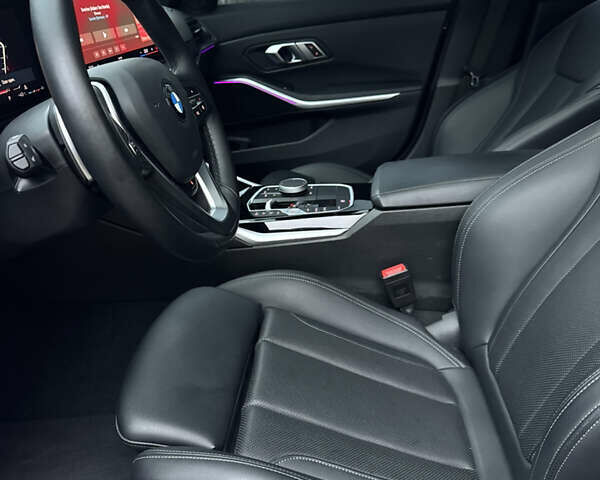 БМВ 3 Серия, объемом двигателя 2 л и пробегом 46 тыс. км за 45200 $, фото 28 на Automoto.ua