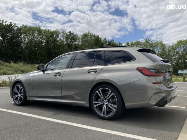 БМВ 3 Серия, объемом двигателя 0 л и пробегом 0 тыс. км за 42957 $, фото 2 на Automoto.ua