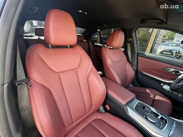 БМВ 3 Серия, объемом двигателя 2 л и пробегом 36 тыс. км за 45999 $, фото 14 на Automoto.ua