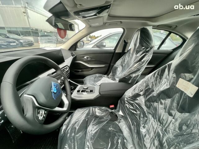 БМВ 3 Серія, об'ємом двигуна 2 л та пробігом 0 тис. км за 54123 $, фото 8 на Automoto.ua