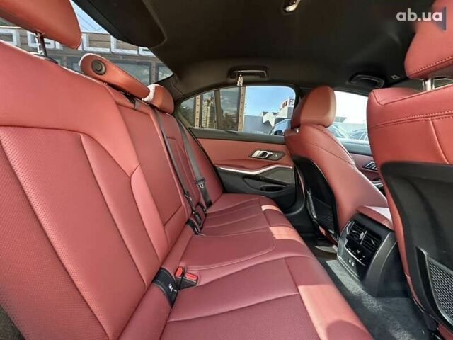 БМВ 3 Серия, объемом двигателя 2 л и пробегом 36 тыс. км за 45999 $, фото 21 на Automoto.ua